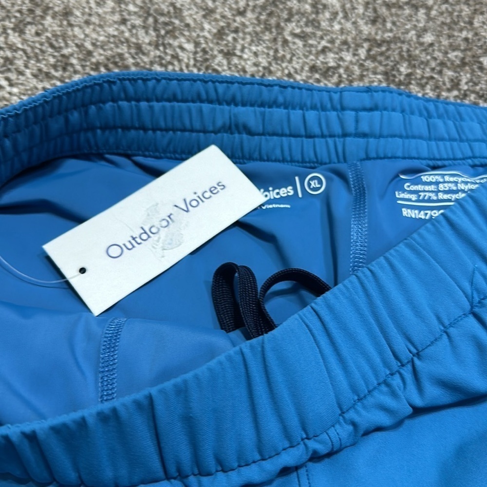 NWT Outdoor Voices high stride 7” short with Pockets river/azure women’s XL - Picture 10 of 14